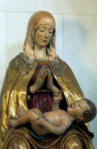 statua lignea chiesa santa maria della pace ancarano abruzzo