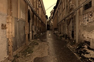 L'AQUILA_VIA_SAN_MARCIANO_DICEMBRE_2013_