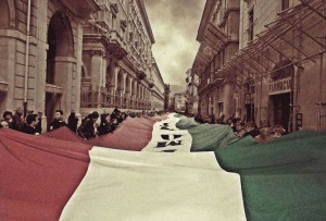 L'Aquila, 99 metri di tricolore 4