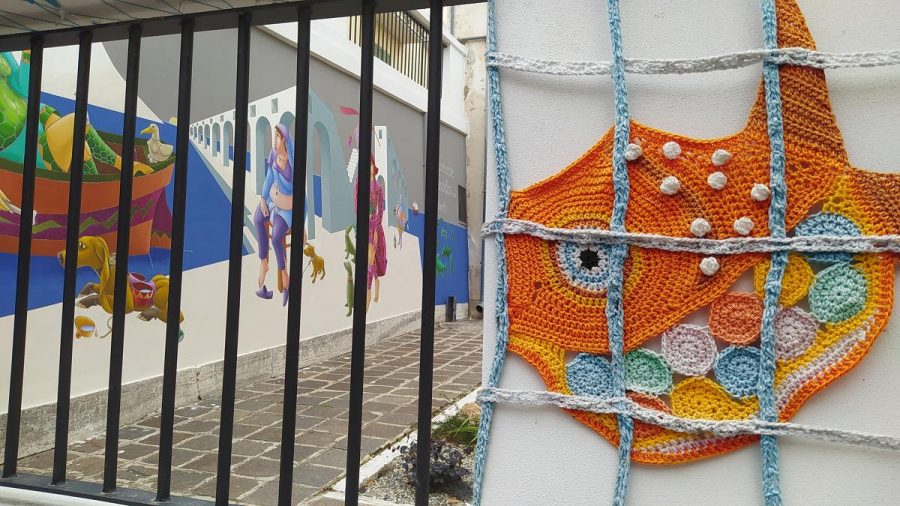 Parte del murale visto dal parapetto della scala (ph. Ivan Masciovecchio)