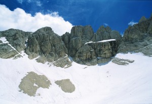 Il ghiacciaio del Calderone,sul versante settentrionale del Corno Grande all'interno del massiccio del Gran Sasso