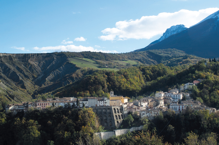 Campli e Castelli insieme a “Bit.2015”