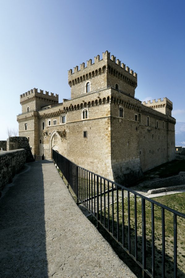 Il castello Piccolomini di Celano (Aq).
