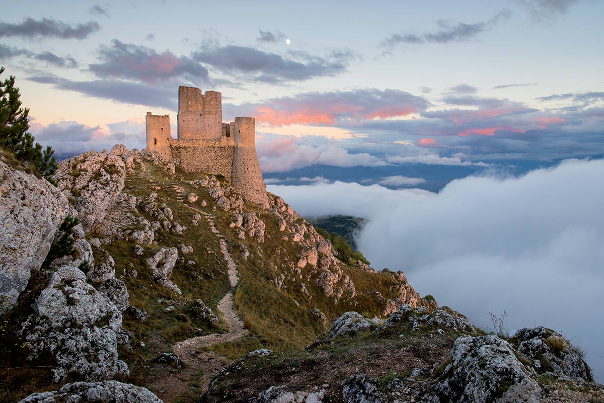 Rocca Calascio Regina delle montagne - Tesori d'Abruzzo