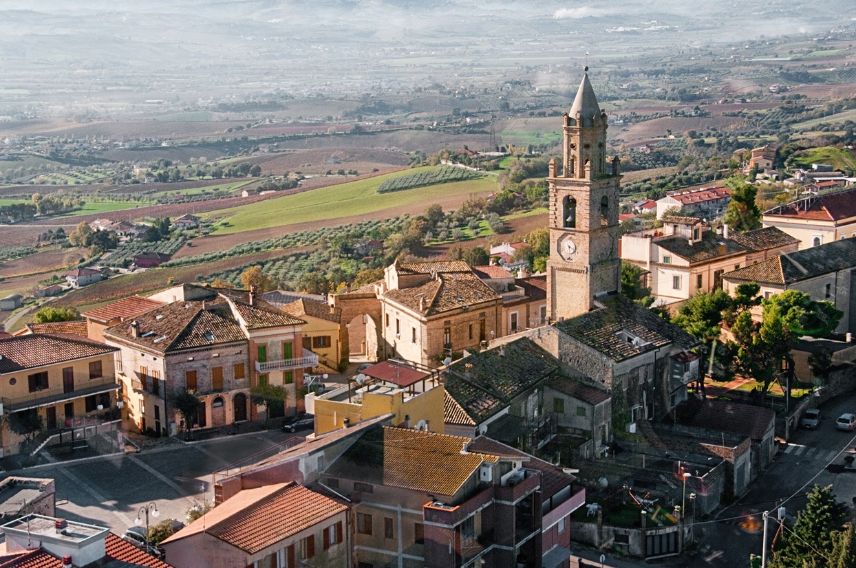 Nel borgo di Montepagano per la Mostra dei Vini
