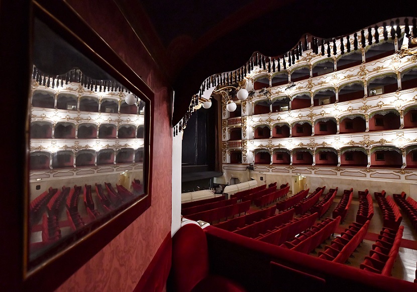 Il Teatro Municipale di Piacenza dove si è svolta la presentazione