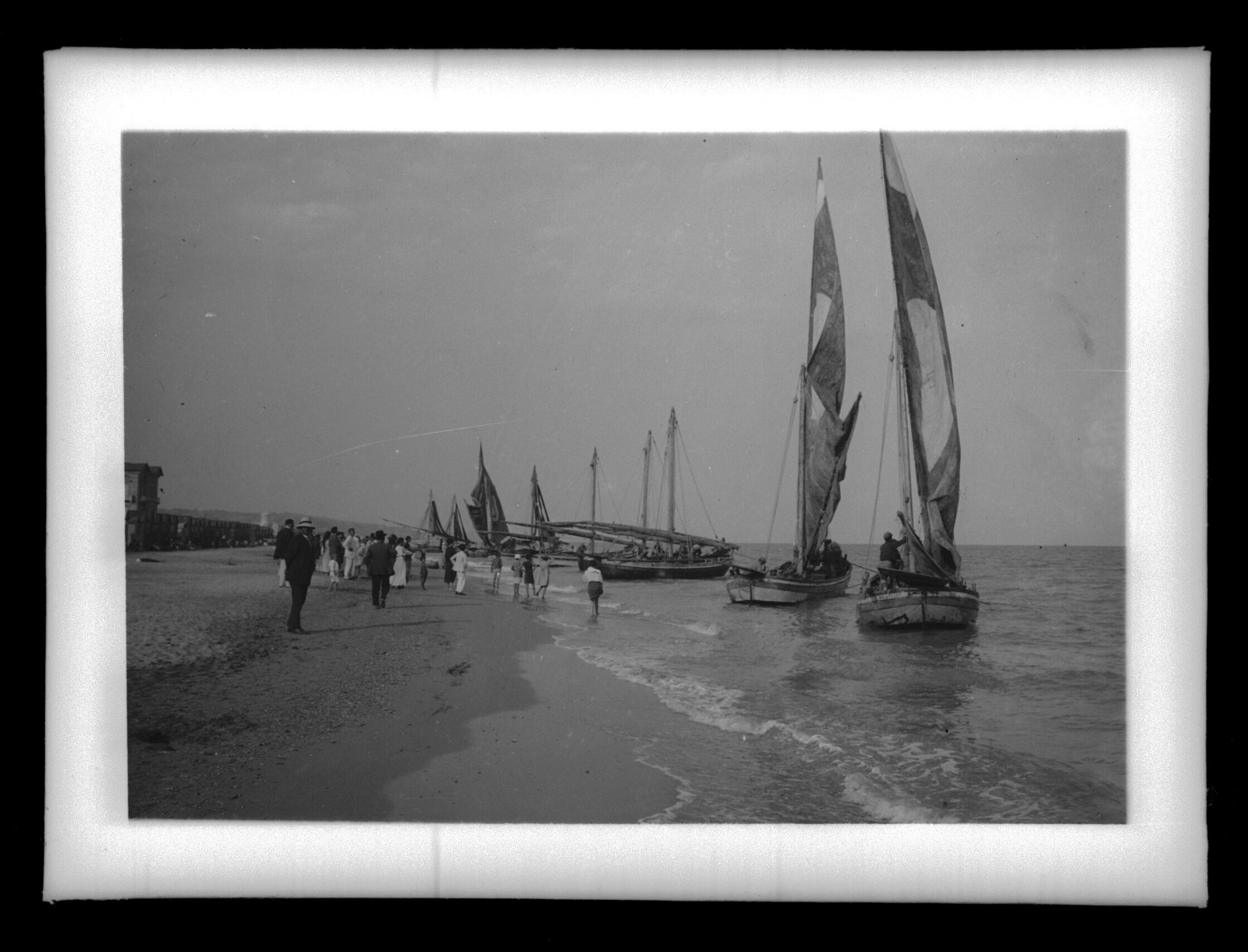 Ritorno dalla pesca. Francavilla al Mare, ottobre 1922