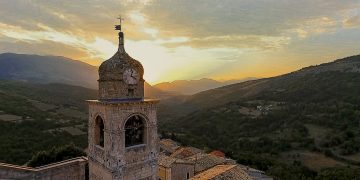 Sulle strade d’Abruzzo con Appennino Bike Tour, il giro dell’Italia che non ti aspetti