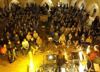 Teramo, Alessandro Preziosi e Setak illuminano la notte per Federica e Serena
