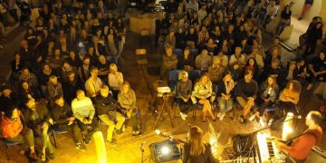 Teramo, Alessandro Preziosi e Setak illuminano la notte per Federica e Serena