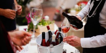 Sulmona meta di winelovers per Abwine 2022, la vetrina del vino abruzzese