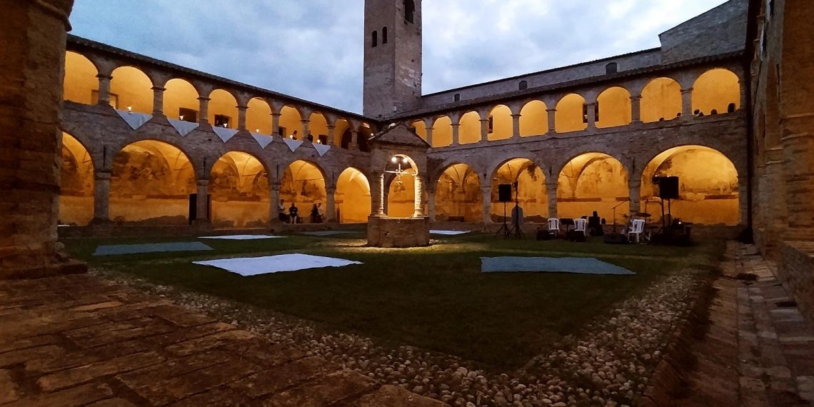 Nella valle dei giganti di pietra con il GAL Terreverdi Teramane