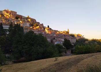 Quando la Terra diventa Arte, a Loreto Aprutino tra arte, enogastronomia e sostenibilità