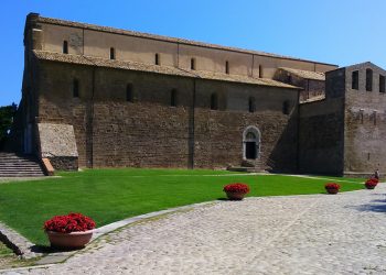 Sentine’ che vedi? A Fossacesia e San Salvo lo spettacolo multimediale dedicato a Franco Battiato