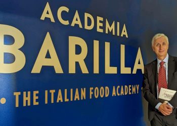 “Il brindisi del Poeta astemio”, a Nizza la presentazione del libro di Enrico Di Carlo e Luca Bonacini