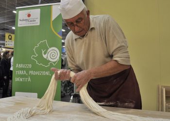 L’Abruzzo piange Nicola Di Lallo, maestro nell’arte antica della pasta alla mugnaia