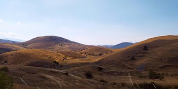 A passo lento dentro la storia nell’Abruzzo della Resistenza