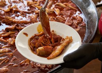 Fano, al BrodettoFest l’Abruzzo in gara con il Brodetto alla Vastese dello chef Matteo Crisanti