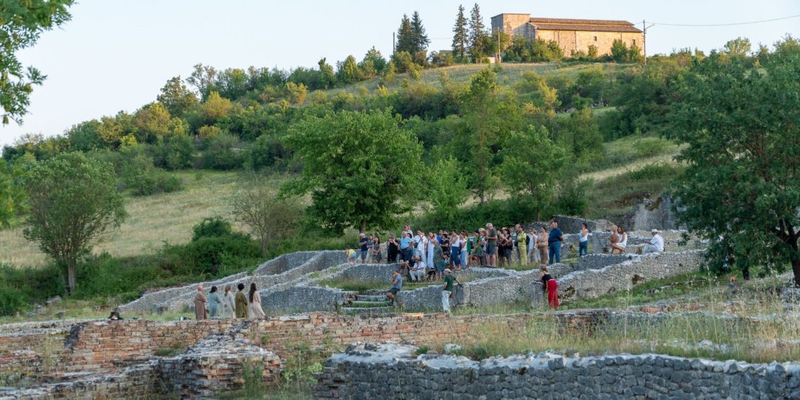 History Trekking, teatro itinerante alla scoperta di luoghi e storie d’Abruzzo