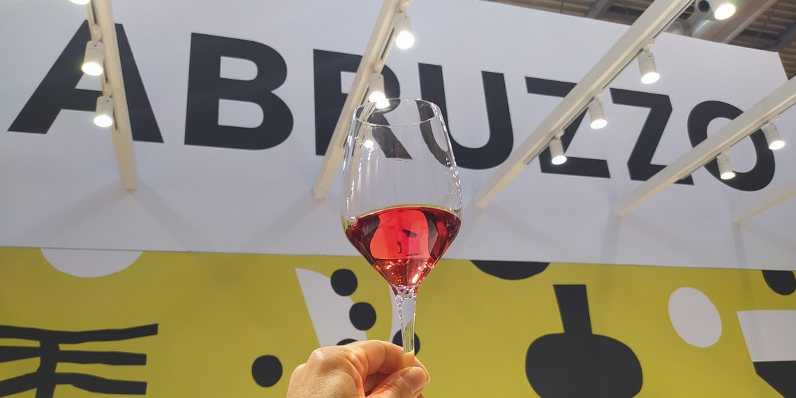 Vinitaly 2025, convince l’Abruzzo nel segno del suo Cerasuolo