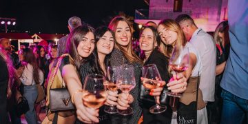 La Vieste en Rose, in Puglia si fa festa con i vini rosa